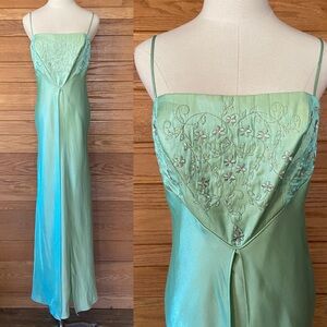 Masquerade 90s Y2K vintage fairycore green floral embroidered gown prom dress fo